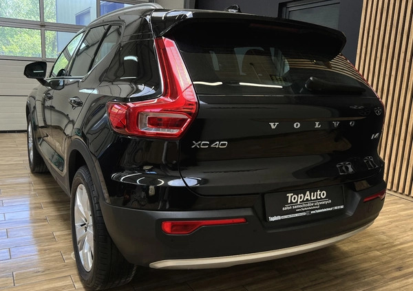 Volvo XC 40 cena 109900 przebieg: 122000, rok produkcji 2018 z Dąbrowa Tarnowska małe 667